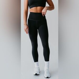 Recreation Sweat Ultra High Rise Athletic Legging in Carbon Black 2XL